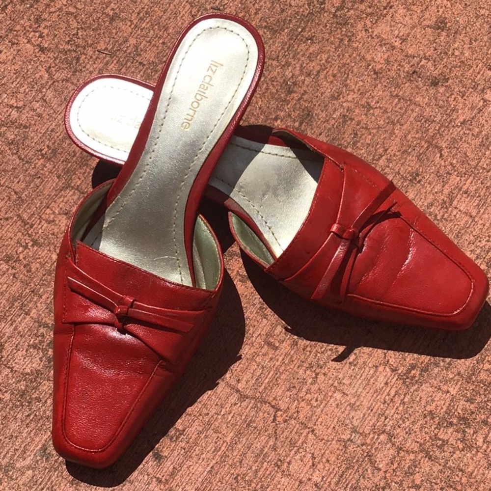 Red Liz Claiborne dress shoes